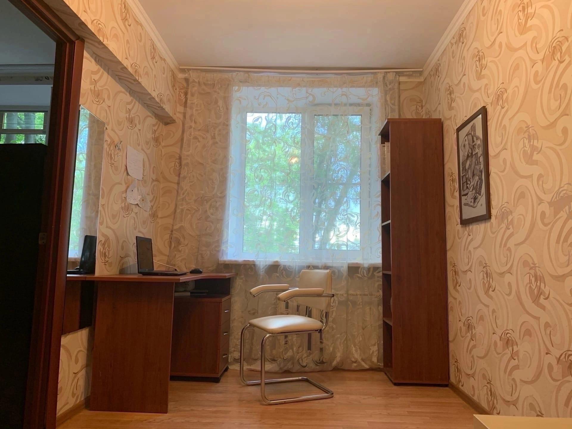 Комната без посредников без комиссии. Снять комнату от собственника на длительный срок без комиссии. Комната без посредников без комиссии. Путквыелисты на длительный срок. Комната без посредников без комиссии.