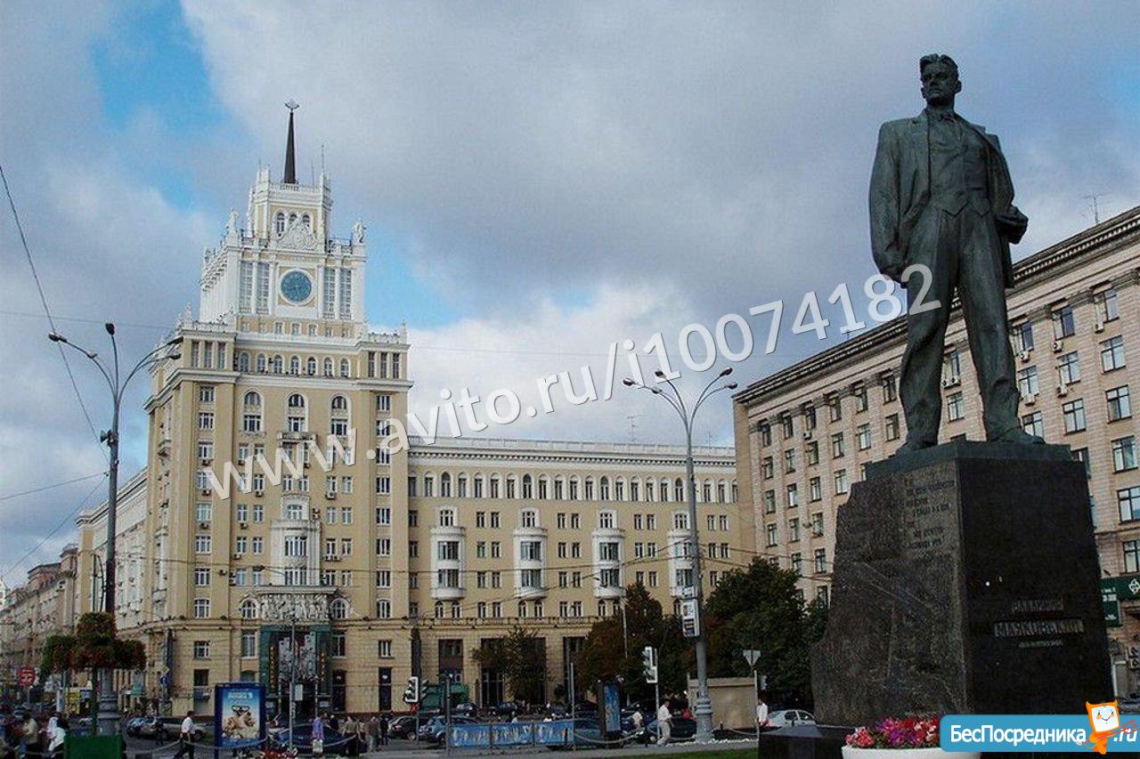 Памятник Маяковскому Триумфальная площадь