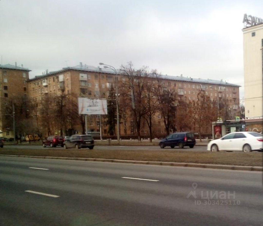 Снять квартиру в Москве без посредников, от хозяина, недорого. Аренда жилья  на длительный срок.